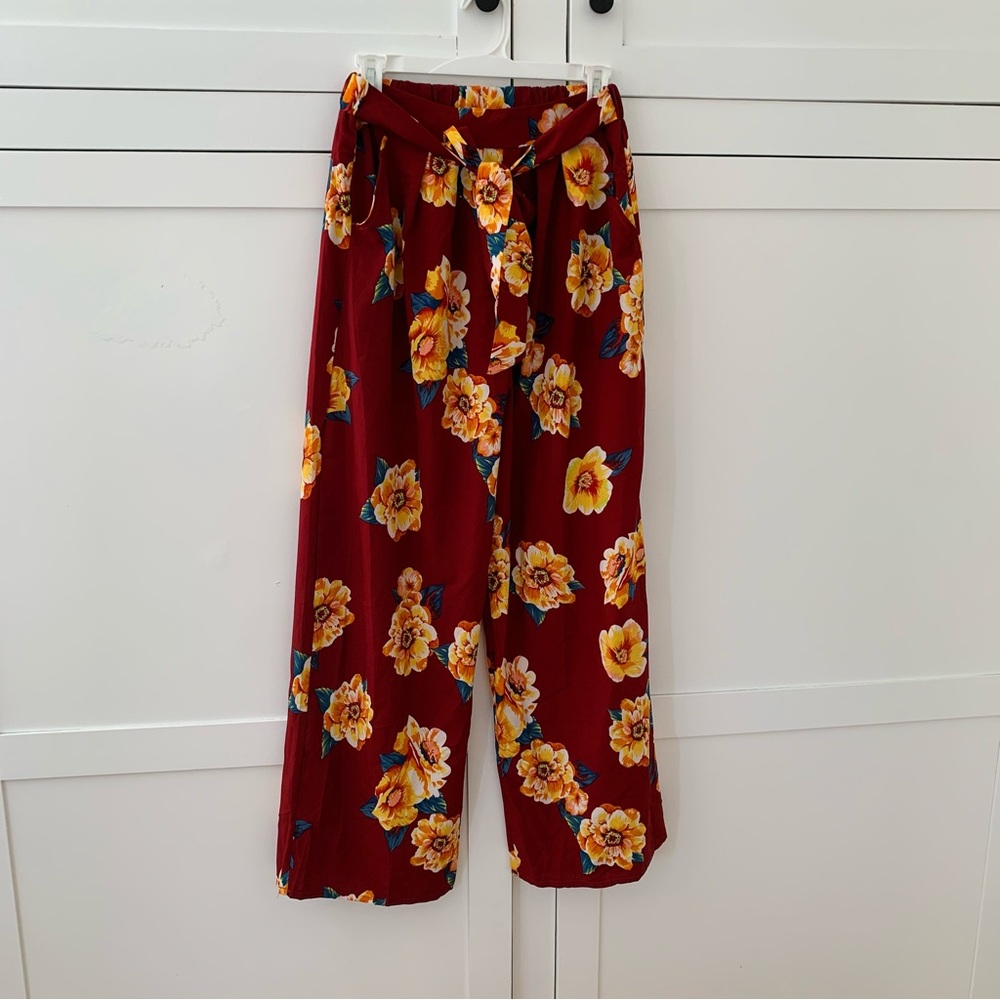 Red Leaf Burgandy Yellow Floral Pull On Wide Leg Pants Size Medium